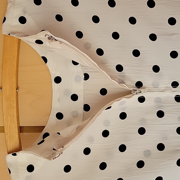 White Midi-dress with Black polkadots - Picture 6 of 6